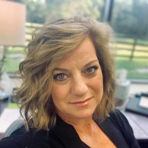 Meet your Posher, Corri